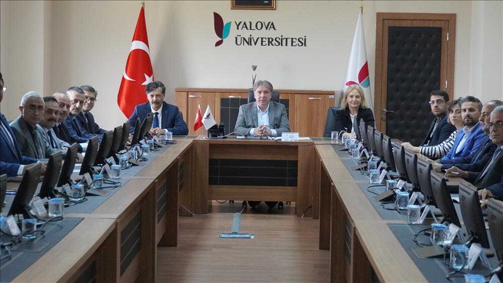 Yalova Üniversitesi’nde İdari Birimlere Yönelik KAP Hazırlık Toplantısı Gerçekleştirildi